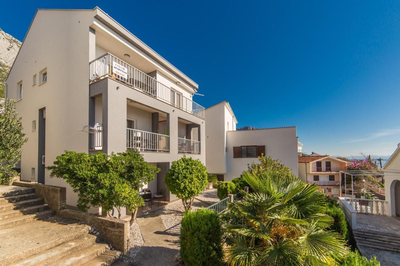 Apartments By The Sea Brist, Makarska - 11078 Zewnętrze zdjęcie