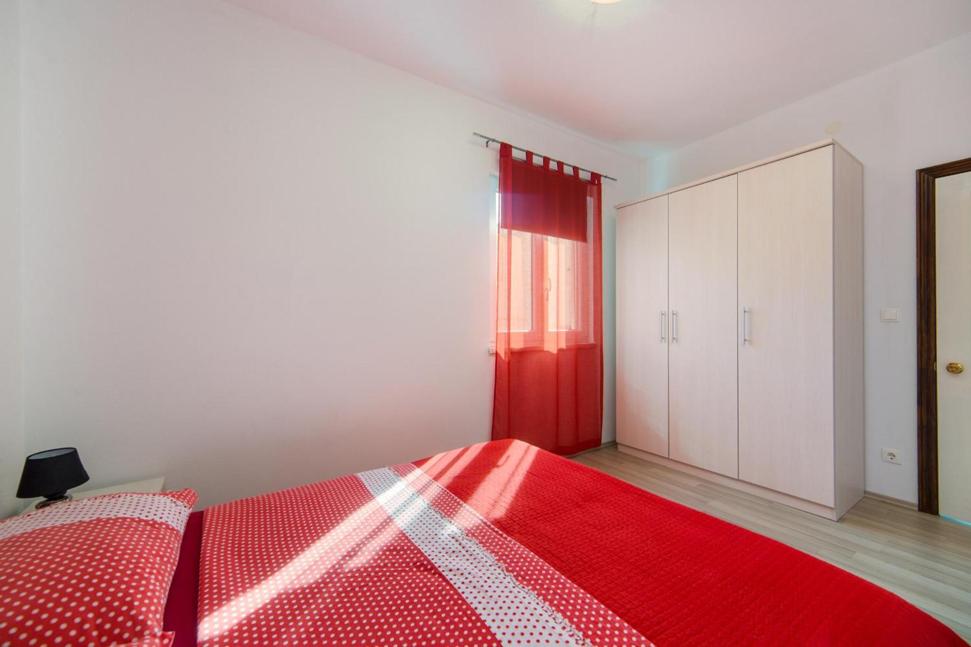 Apartments By The Sea Brist, Makarska - 11078 Pokój zdjęcie