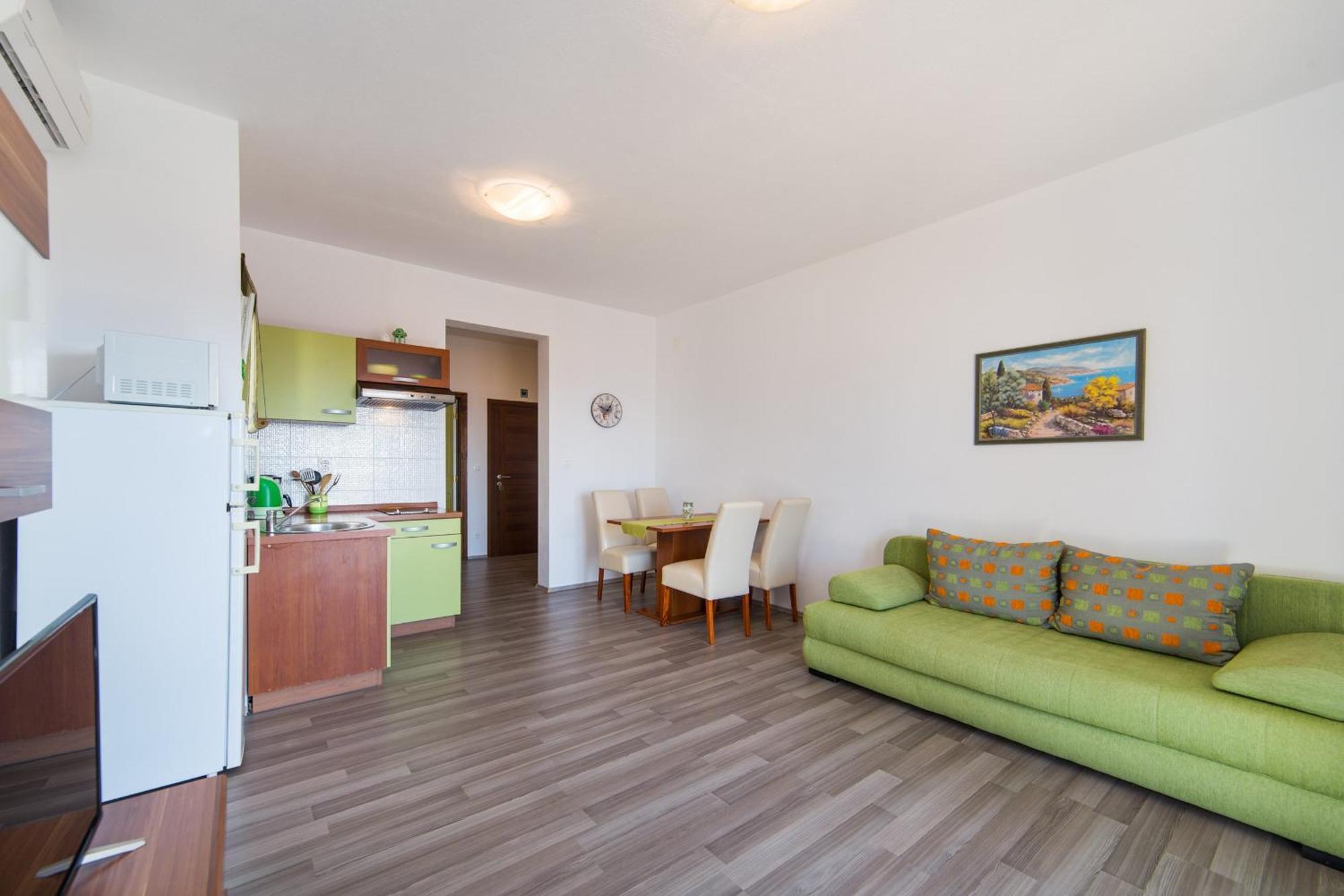 Apartments By The Sea Brist, Makarska - 11078 Pokój zdjęcie